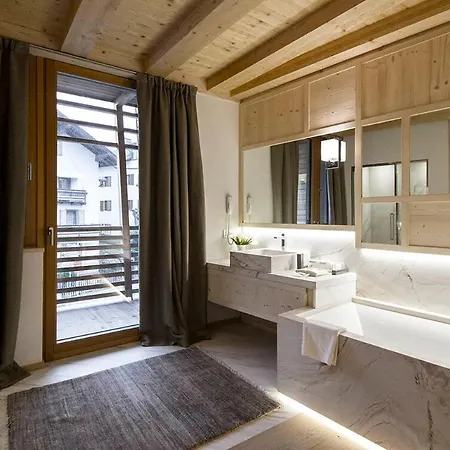 빌라 Contact Us At What App - 0041-798-079-427 To Book!! - Chic Chalet Alta Badia - 6pers